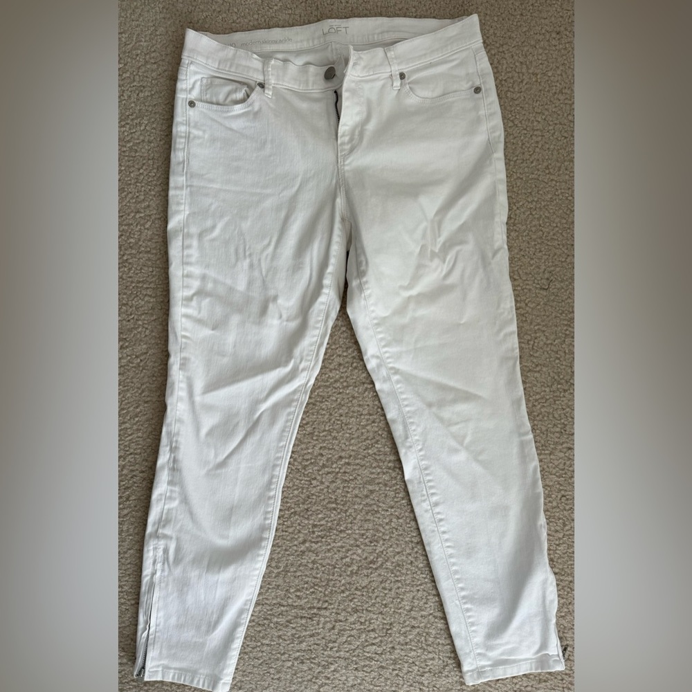 Women's Loft Modern Skinny White Jeans - ankle length w/ zipper detail - size 10